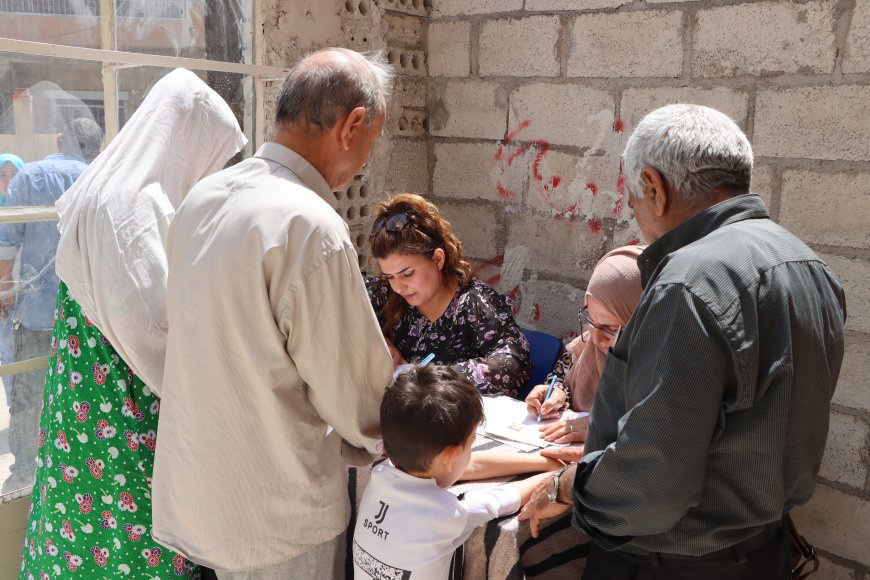 انجام سرشماری در کردستان سوریه برای تعیین تعداد افراد واجد شرایط رای‌ دادن