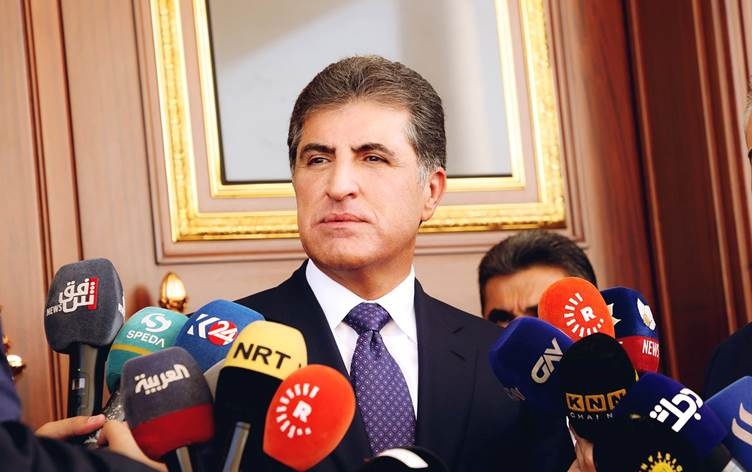 رئیس اقلیم کردستان در کنفرانس خبری تهران : رهبر انقلاب ایران حامی کُرد، اقلیم کردستان و عراق است/ سفر به ایران آغاز فصل جدیدی از روابط است
