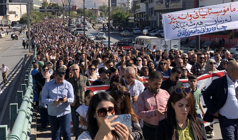 کمیته حمایت از معلمان و کارمندان معترض: دولت اقلیم کردستان حاضر نیست اطلاعات کارمندان را به منظور ملی کردن حقوق به بغداد تحویل دهد