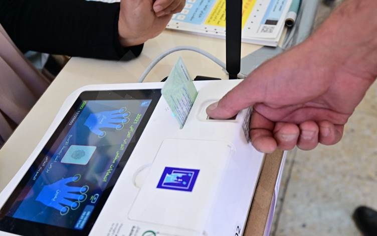 عضو کمیسیون انتخابات عراق: در استان اربیل 135 هزار نفر مشکل عدم شناسایی اثر انگشت دارند