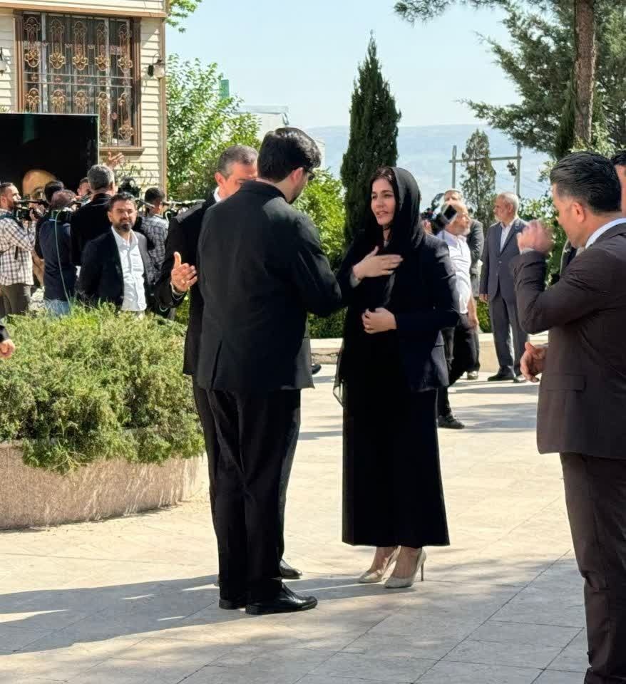 ڕێوڕەسمی پرسەی ئایەتوڵڵا ڕەئیسی و هاوڕێکانی لە سەرکونسوڵگەری کۆماری ئیسلامیی ئێران لە سلێمانی/وێنە