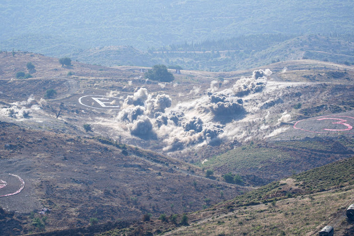 صداهای انفجار در سنندج ناشی از تمرینات از پیش‌تعیین‌شده نظامی است