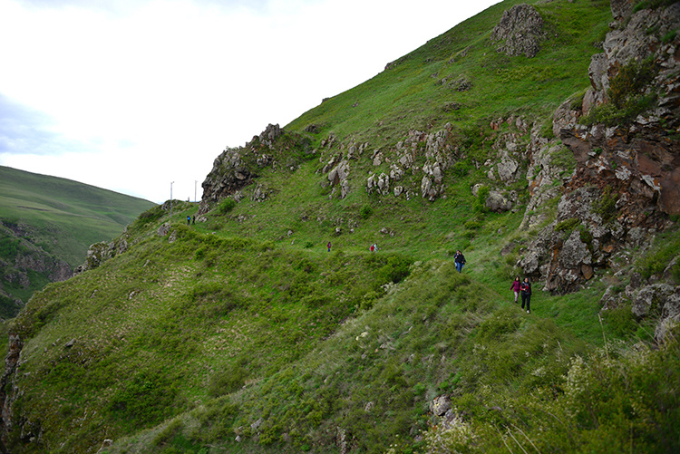 قلعه شیطان نقطه تلاقی زیبایی تاریخ و طبیعت