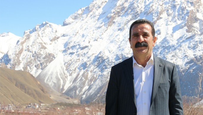 محکومیت شهردار حکاری به بیش از 19 سال زندان