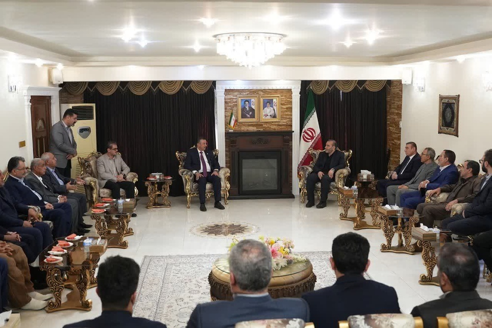 نشست مشترک استانداران برای تقویت روابط کرمانشاه و اقلیم کردستان