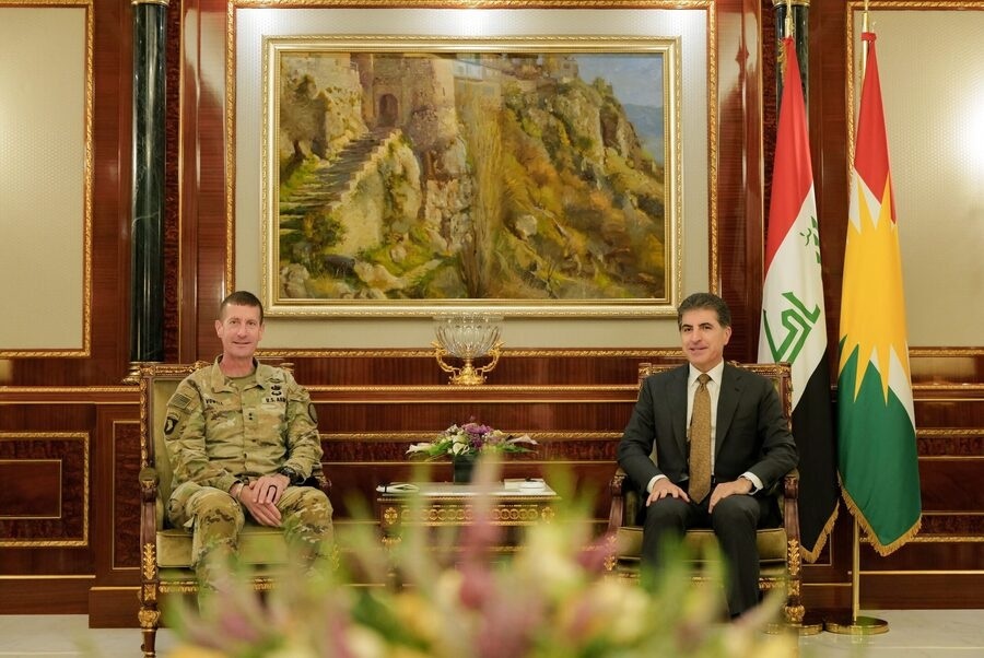 رئیس اقلیم کردستان با فرمانده کل نیروهای ائتلاف دیدار کرد