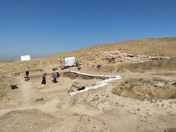 باستان‌شناسان گورستان ۲۸۰۰ ساله قلایچی بوکان را کاوش می کنند