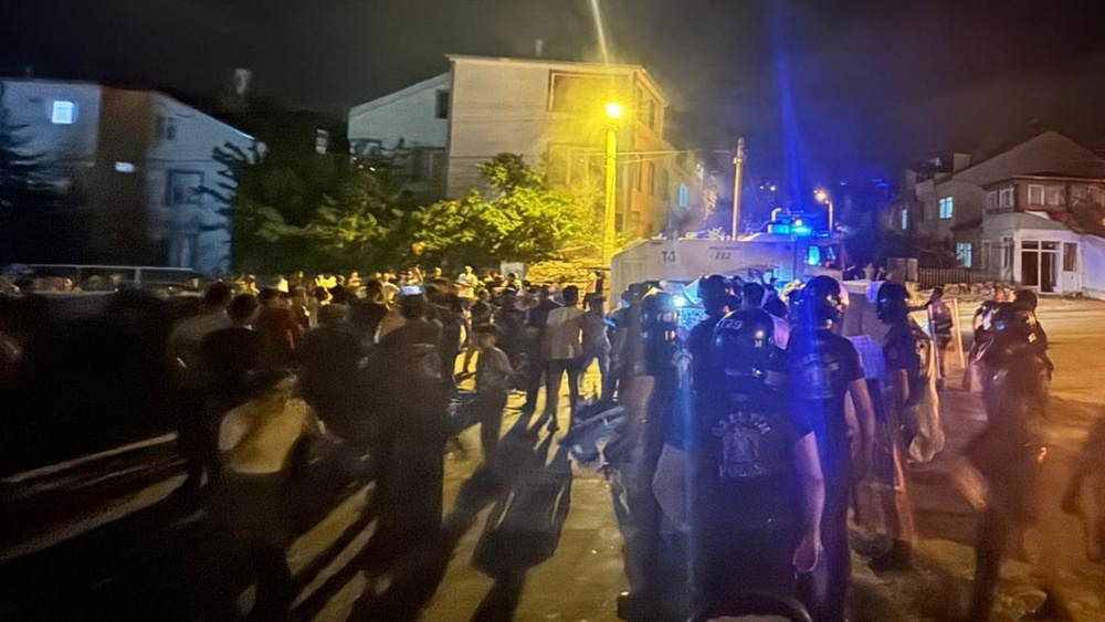 درگیری میان مردم ترکیه و مهاجران سوری پس از تجاوز به یک کودک + فیلم