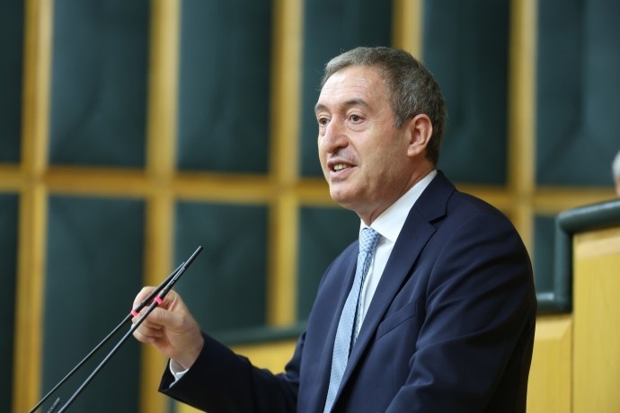 رئیس مشترک دم پارتی حزب حاکم ترکیه را به انتخابات زودهنگام فراخواند