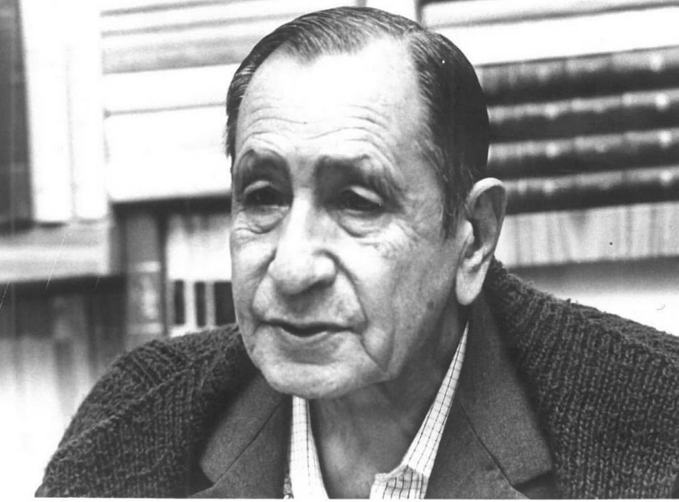 آیین بزرگداشت حکیم آزاده، علامه کیوان سمیعی کرمانشاهی برگزار میشود