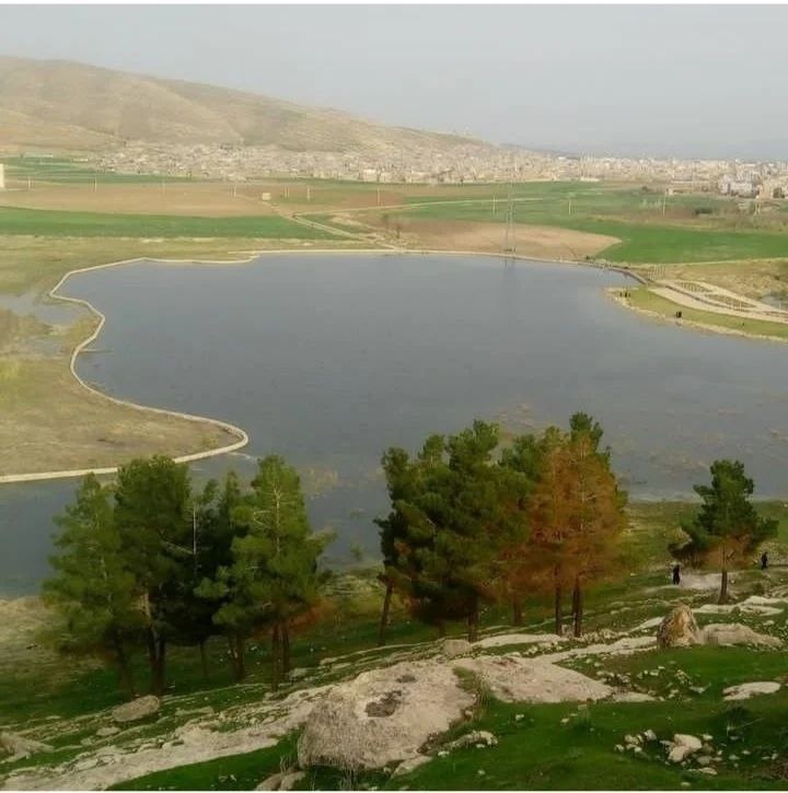 سراب شرفآباد، نگین گردشگری غرب کشور / میثم رجبی