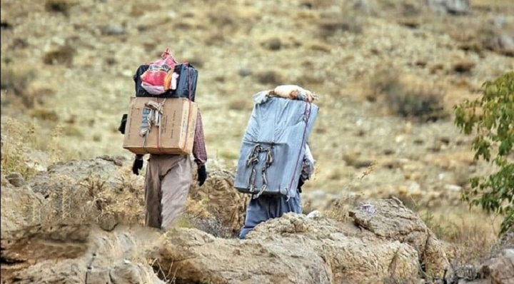 ئه‌گه‌ر مەبەستتانە قاچاخچێتی بنبڕ بکەن، ئەوەتا ڕۆژانه‌ هه‌زاران تانکه‌ر نه‌وتی هەرێمی کوردستان ده‌دزرێت