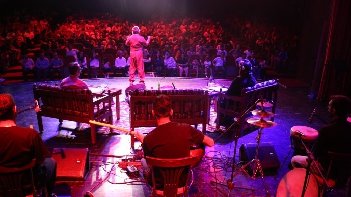 اجرای «داستانهای موزیکال» در الیح با استقبال گرم مواجه شد + تصاویر