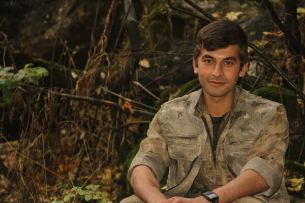 مرکز رسانه ای HPG هویت دو تن از نیروهای جان باخته از جمله یک عضو سوری خود را اعلام کرد