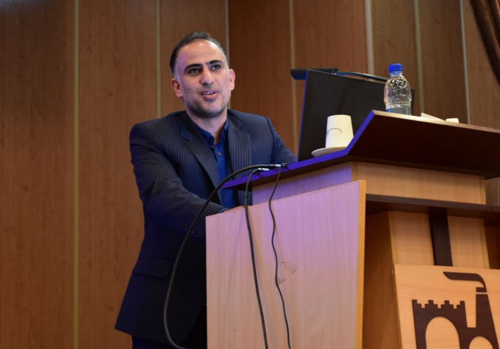 کرمانشاه میزبان نخستین سمینار انرژی پایدار در طراحی سازههای دوستدار محیط زیست