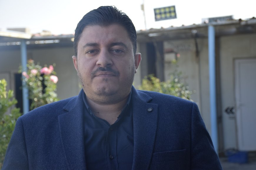 بازدید هیئتی از مدیریت خودگردان همزمان با انجام عملیات امنیت پایدار از اردوگاه هول