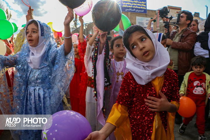 افتتاحیه جشنواره تئاتر استانی کردستان