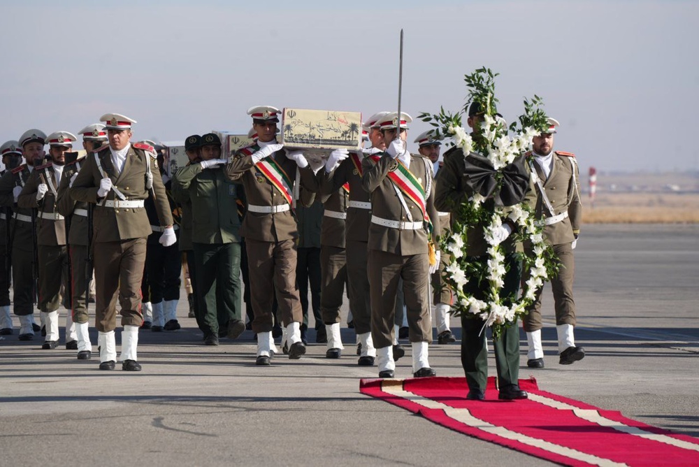 برگزاری آیین استقبال از پیکر ۵ شهید گمنام دفاع مقدس در ارومیه