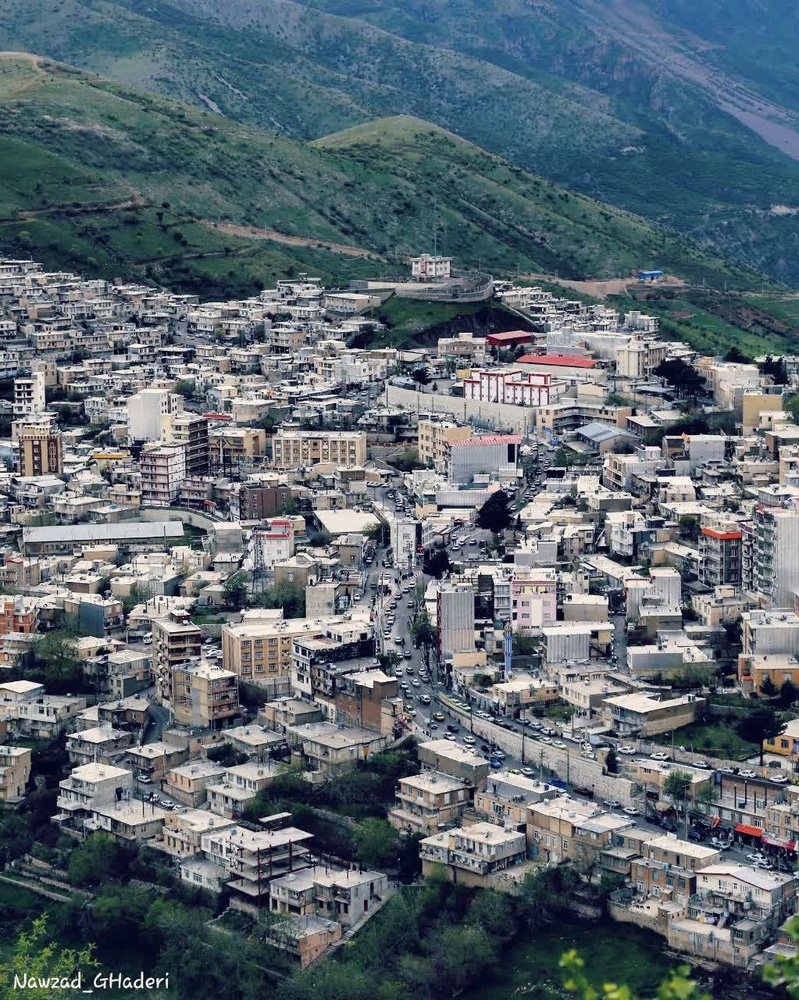 تهدیدی برای هویت فرهنگی یا راهی به سوی توسعه / امید احمدیان