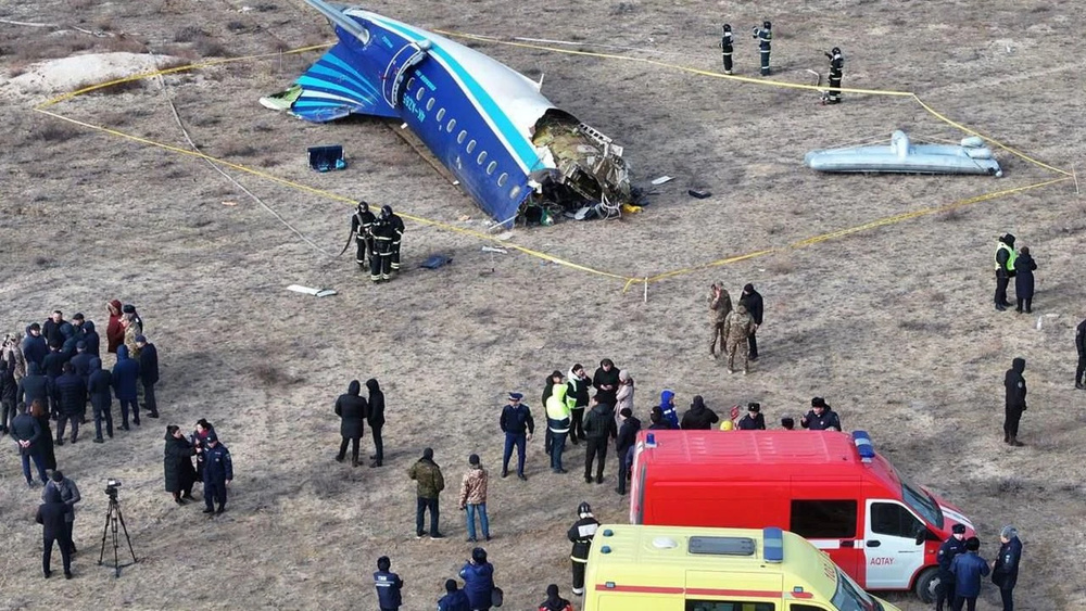 عذرخواهی پوتین از علیاف/ اتحادیه اروپا خواستار تحقیقات بینالمللی شد