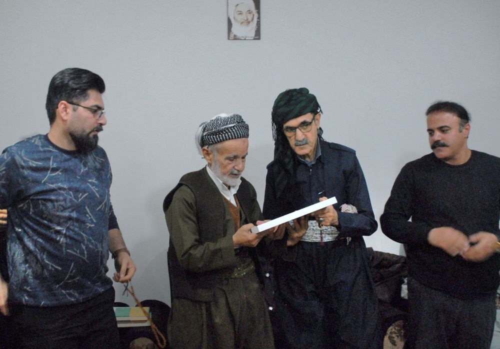 تجلیل از «میرزای ههورامی» نویسنده، ادیب، محقق و گوینده پیشکسوت کردستانی