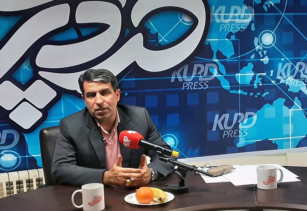 روستای «اخی کمال»؛ همسایه معدن، محروم از توسعه/تقابل وعده های معدن با واقعیت زندگی مردم