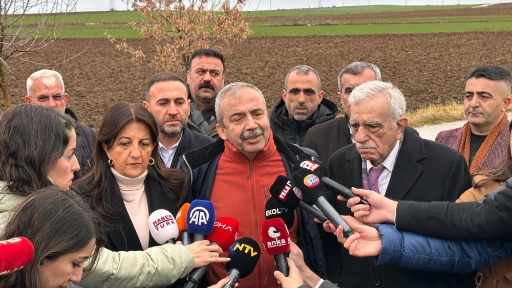 مقام دم پارتی: اوجالان از گذشته درس گرفته؛ به زودی دستور زمین گذاشتن سلاح ها را خواهد داد