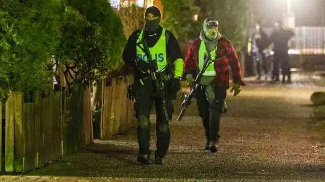 سەلوان مۆمیکا بە دەستڕێژی گولە کوژرا