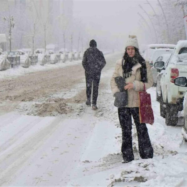 از حکاری تا ارزروم؛ کردستانِ ترکیه زیر لحاف سنگین برف خوابید + تصاویر