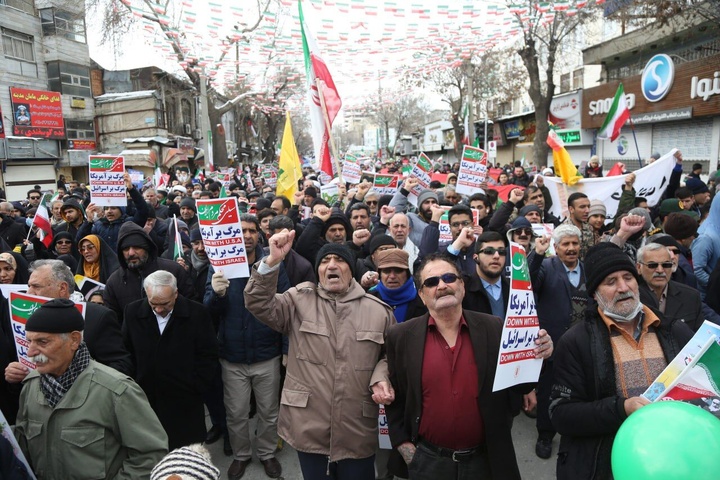 مراسم راهپیمایی ۲۲ بهمن در کرمانشاه برگزار شد