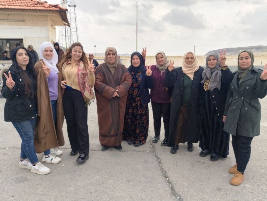 33 روز است که تحصن در سد تشرین ادامه دارد؛ جان باختن 24 تن از تحصن کنندگان در حملات ترکیه