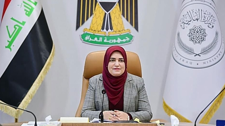وزیر دارایی عراق: بغداد نمی‌تواند حقوق کارمندان اقلیم را مستقیماً واریز کند