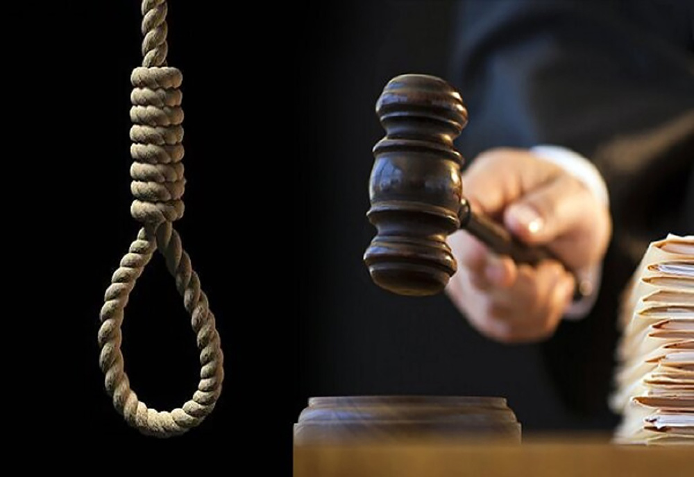 قاتل ٤ زن در میاندوآب به دار مجازات آویخته شد