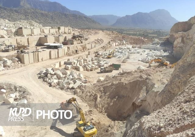 لزوم اصلاح قانون معادن با ضمانت اجرایی/تأکید بر ایجاد تعاونیهای معدنی