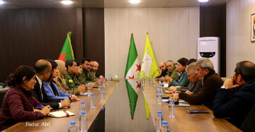 ادغام زیر سایه تردید؛ گفت‌وگوهای SDF و دمشق در میانه بازی قدرت‌های منطقه‌ای