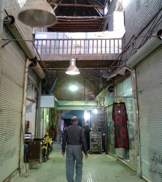 قدیمی‌ترین پاساژ کرمانشاه در حال ویرانی است / نصرت طاهرپور