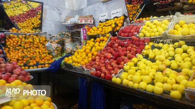 بازار عید قروه در بن بست گرانی