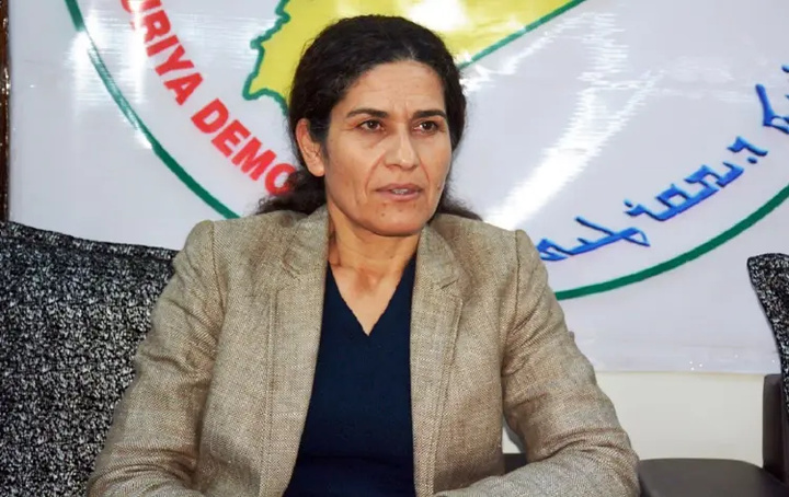 ئیلهام ئەحمەد نیگەرانیی خۆی لە سەرهەڵدانەوەی قەیرانەکان لە سووریا ڕاگەیاند