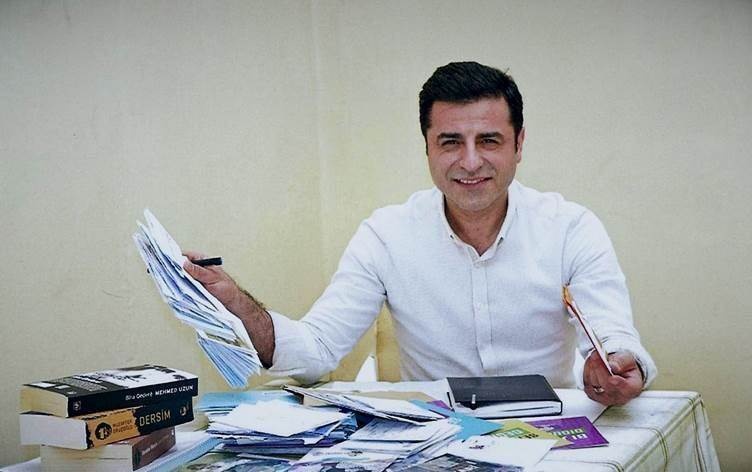 دەنگۆی ئازاد کردنی دەمیرتاش ڕەت کرایەەوە