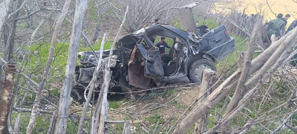 تصادف مرگبار در جاده ثلاث، ۴ جوان را به کام مرگ کشاند