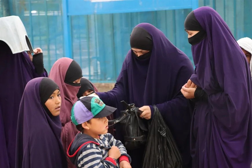 برگزاری عملیات جستجوی عناصر داعش در اردوگاه روژ توسط YPJ و آسایش زنان