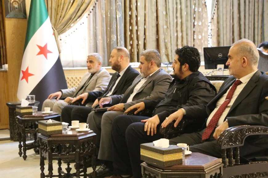 بررسی پرونده آوارگان عفرین در دیدار نمایندگان مدیریت خودگردان با استاندار حلب