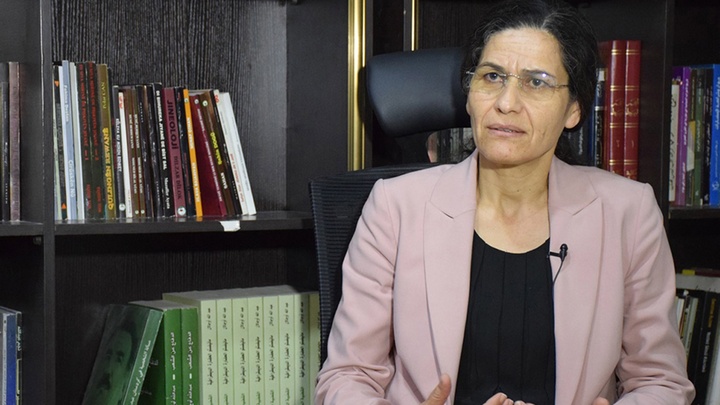 تاکوو ڕێگای گفتوگۆ هەبێت پەنا بۆ چەک نابەین