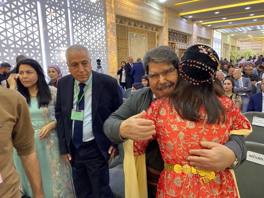 آغاز به کار کنفرانس ملی کُرد در کردستان سوریه