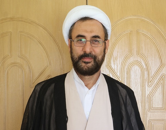 ایفای مسئولیت اجتماعی از وظایف اصلی معلمان و اساتید / مهدی اکبرنژاد
