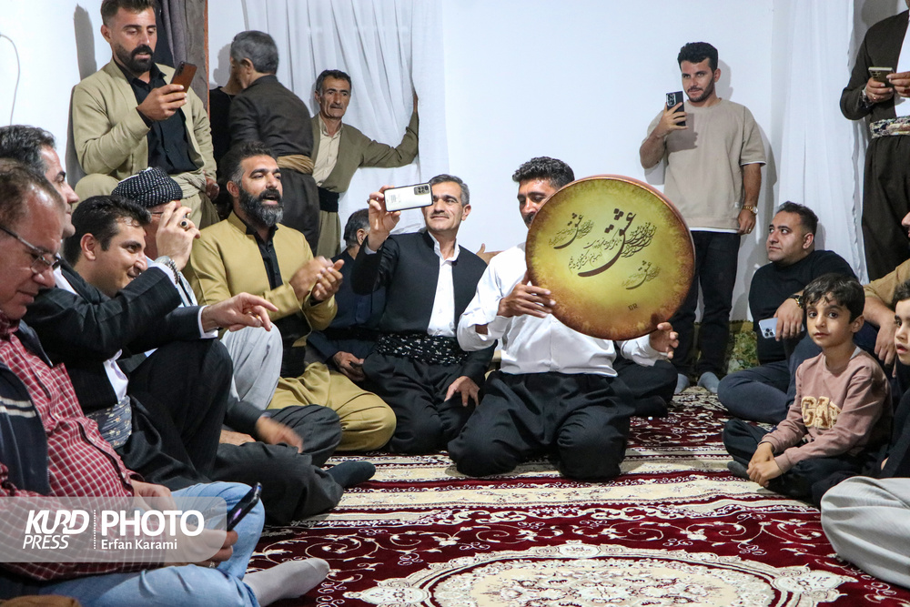 روایتی فم تور خبرنگاران در سرزمین زریوار و لک لک ها