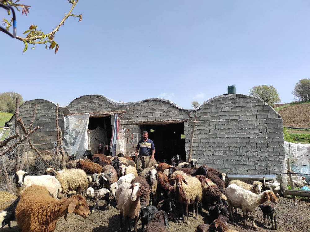 کانی سماقان و مردمی که چشم انتظار حداقل امکانات هستند