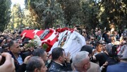 پیکر سری ثریا اُندر با شعار «فرستاده صلح فناناپذیر است» در استانبول به خاک سپرده شد
