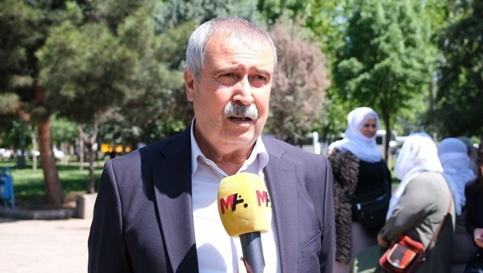 فعالان فرهنگی در آستانهی روز زبان کردی: «کُردی باید زبان رسمی و آموزشی شود»