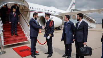 جولانی وارد پاریس شد